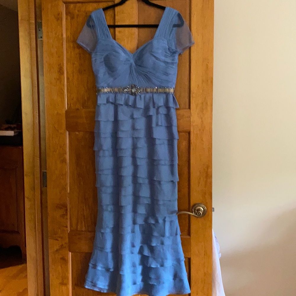 Adrianna papell formal gown